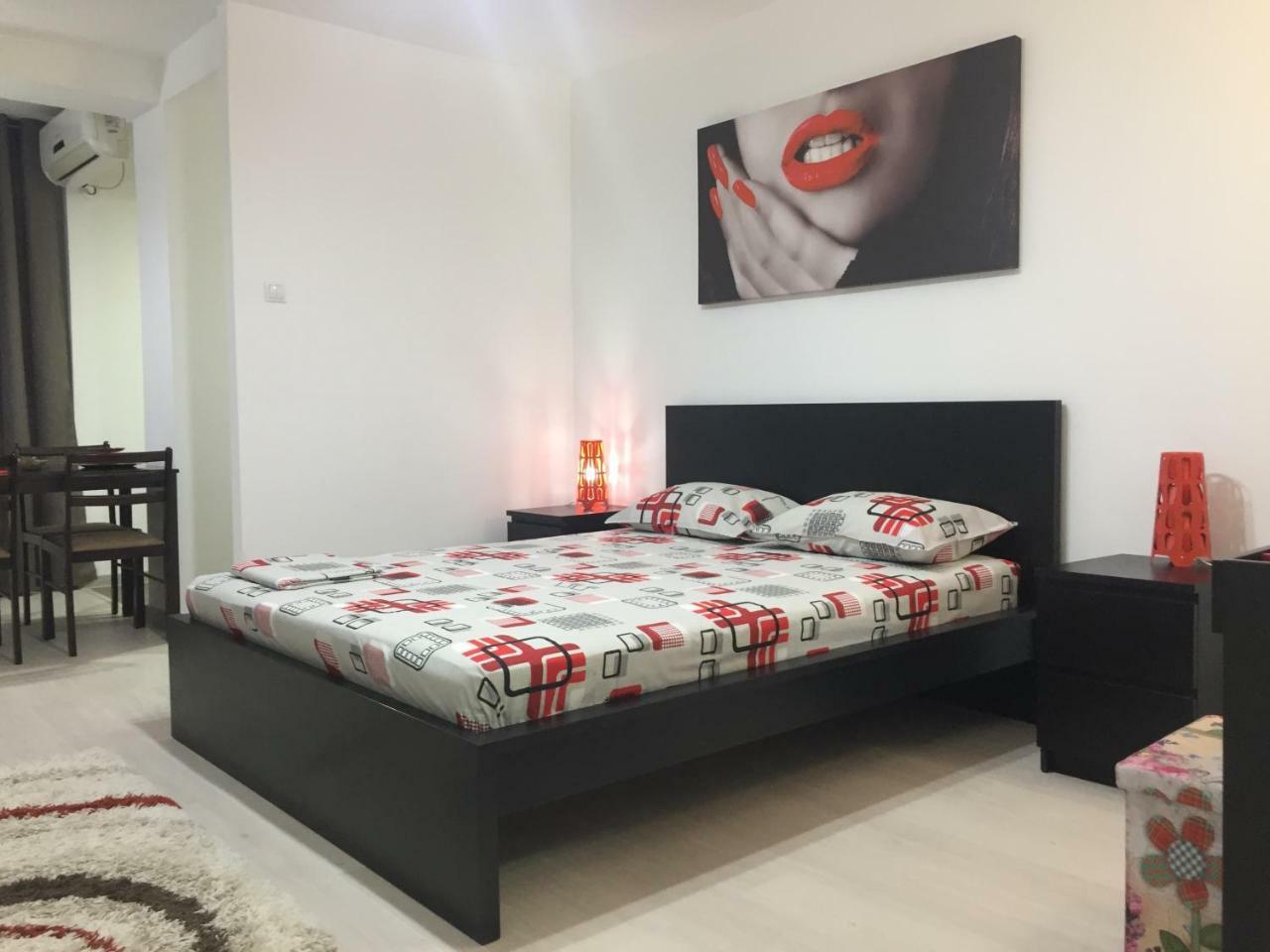 Faleza Apartment Galaţi Esterno foto