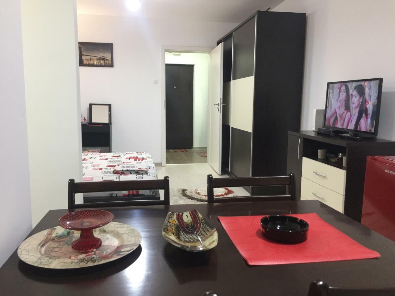 Faleza Apartment Galaţi Esterno foto