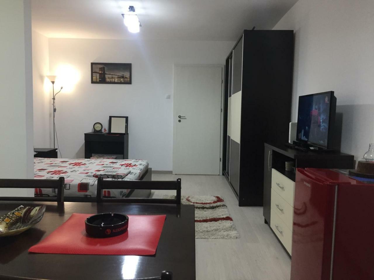 Faleza Apartment Galaţi Esterno foto