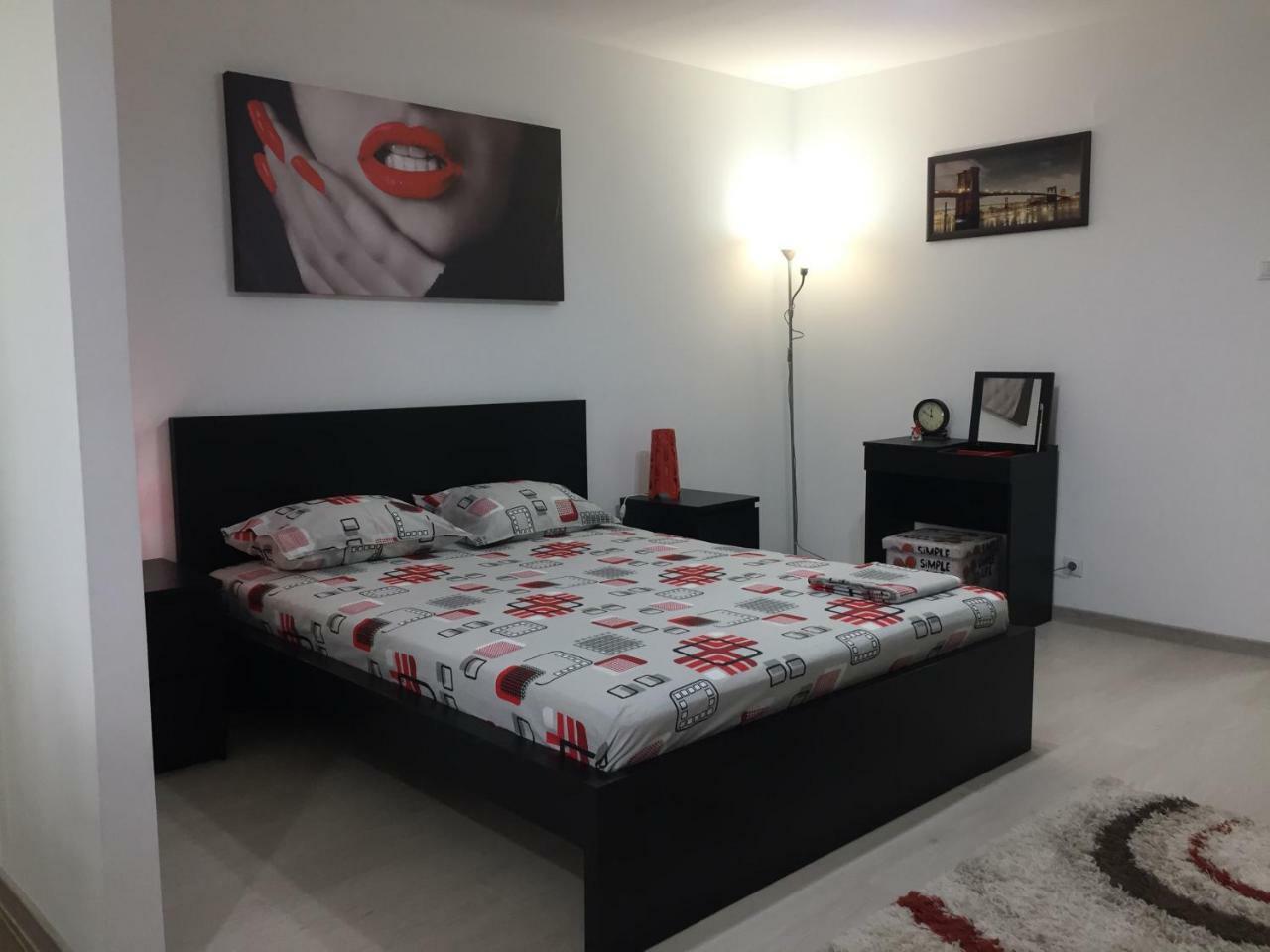 Faleza Apartment Galaţi Esterno foto